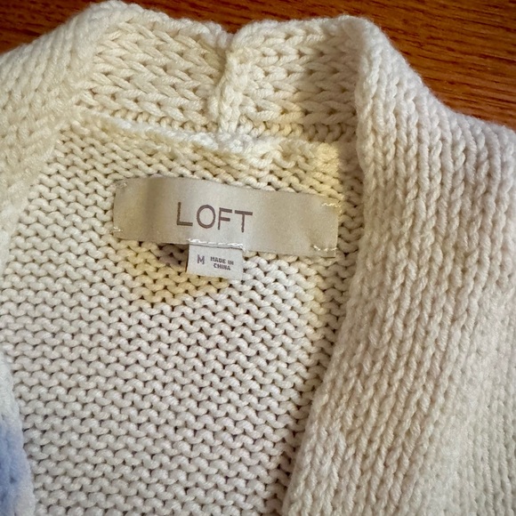 LOFT Cream Cardigan with Red Heart on Back Medium NWOT - Picture 6 of 7